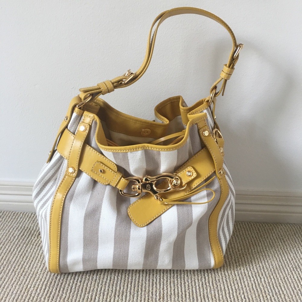 NEW Francesco Biasia shoulder bag